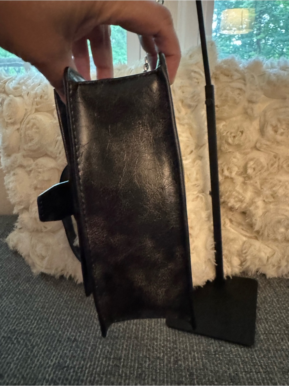 Michael Kors Greenwich Studded Crossbody Shoulder Bag Black Silver Hardware - Picture 6 of 9